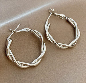 Female Exaggerated And Personalized Geometric Round Ring Earrings
