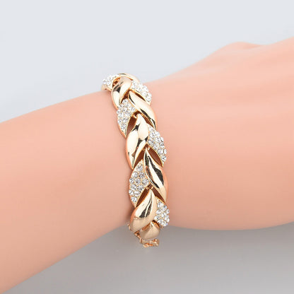 Golden leaf bracelet