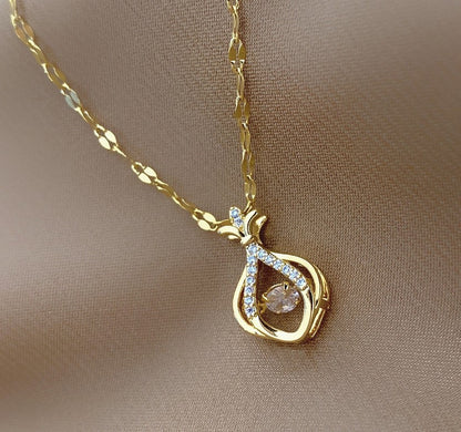 Necklace,with Golden Flower ,and beautiful Diamond